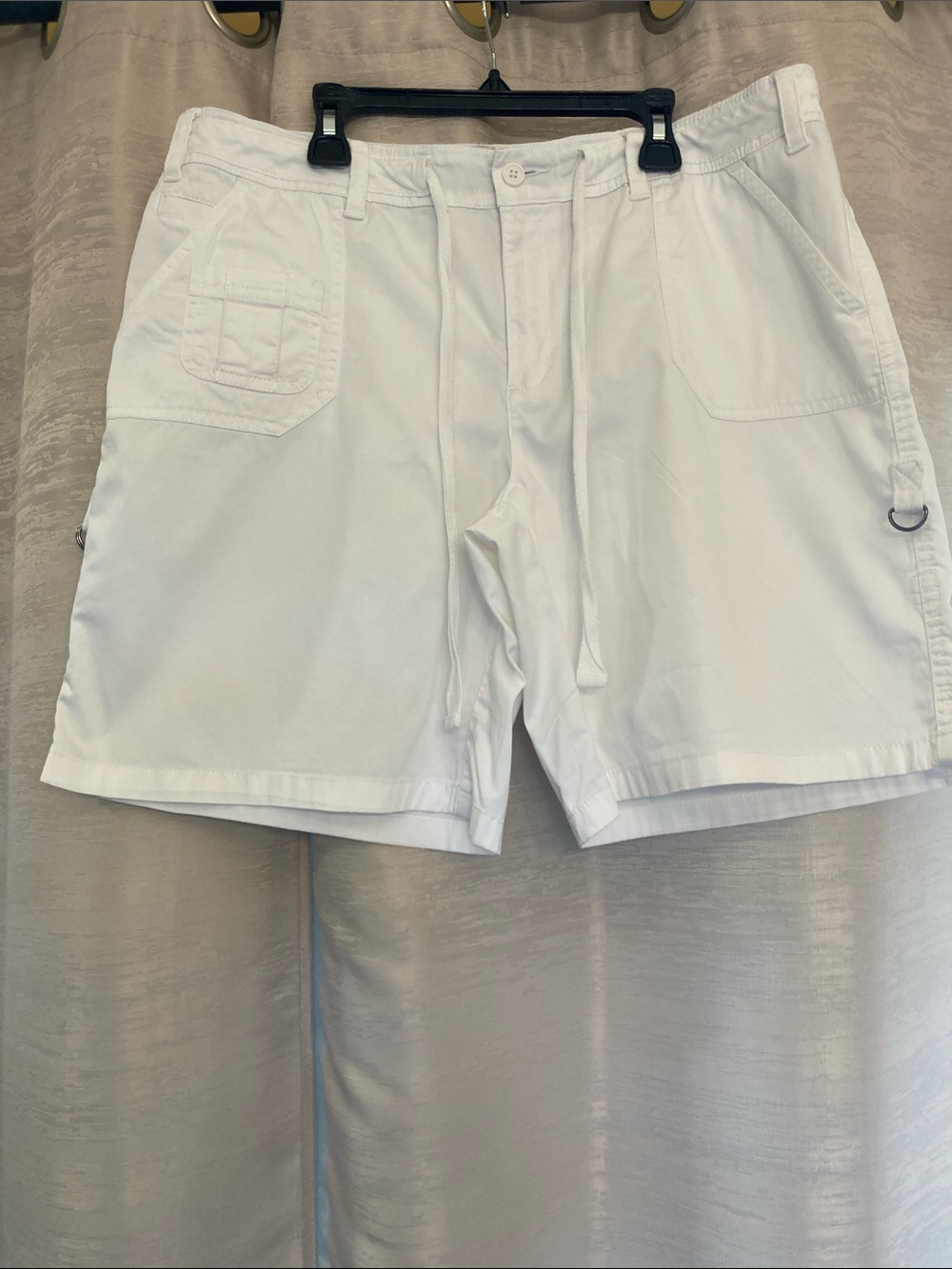 Tommy Hilfiger White Drawstring Casual Shorts size 12.